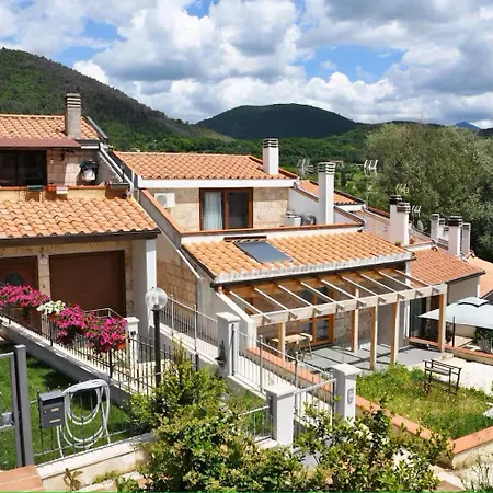 Casetta Sul In Umbria Piediluco